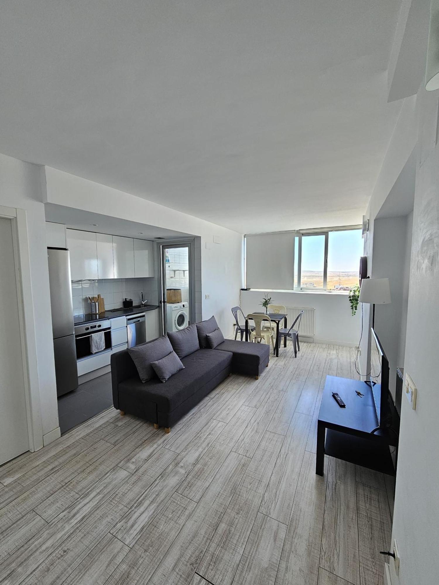 Comodo Apartamento En Madrid Eksteriør billede